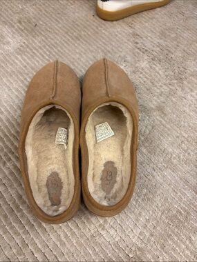 Ugg Chestnut Brown Faux Suede Fur-Lined Slip-On Slipper clogs